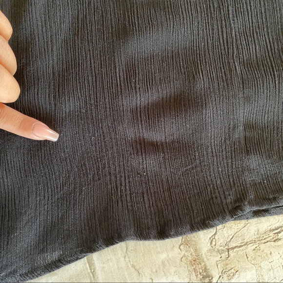 Acemi Black Sleeveless Top - Picture 10 of 10